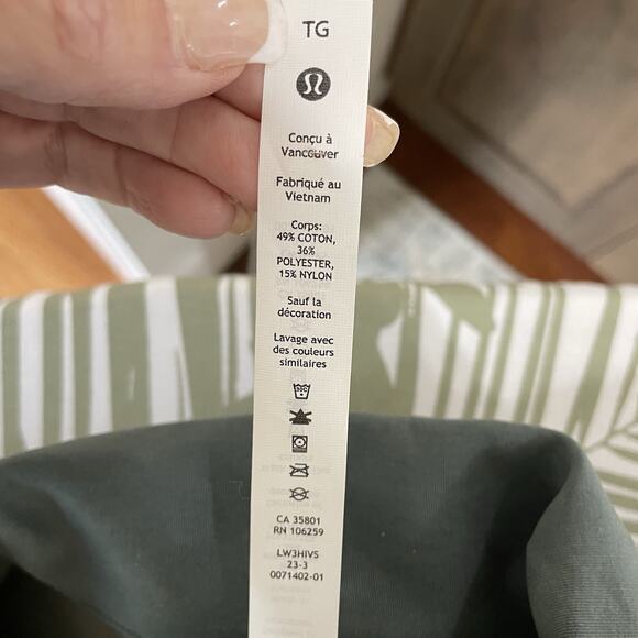 Lululemon Glyde 2-in-1 Adaptable Jacket Women’s XL Dark Forest Green Pockets NEW - Picture 7 of 9